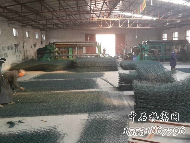 賓格網(wǎng)石籠.jpg 賓格網(wǎng)石籠.jpg