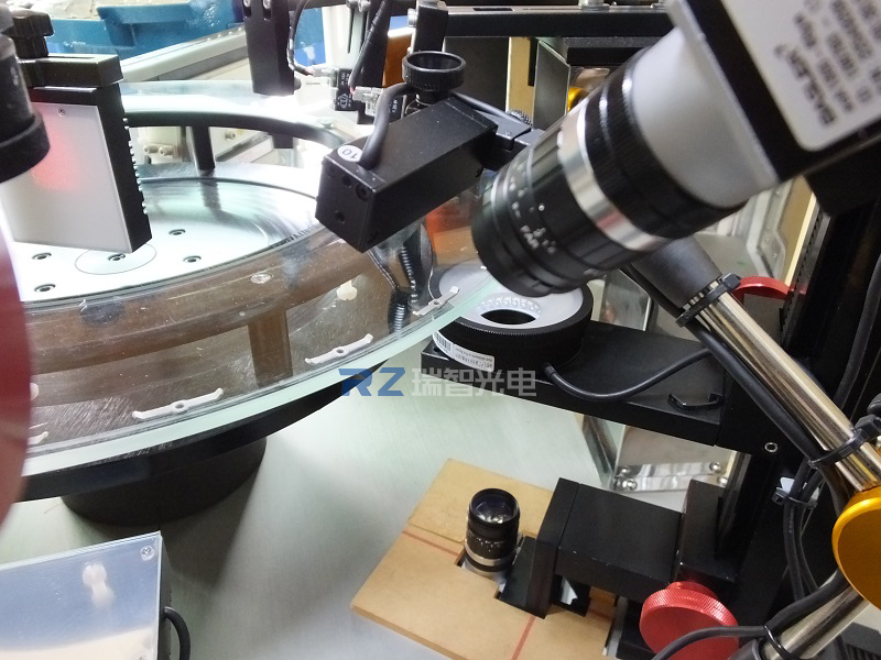 機(jī)器視覺檢測(cè)設(shè)備為什么大多使用CCD工業(yè)相機(jī)？